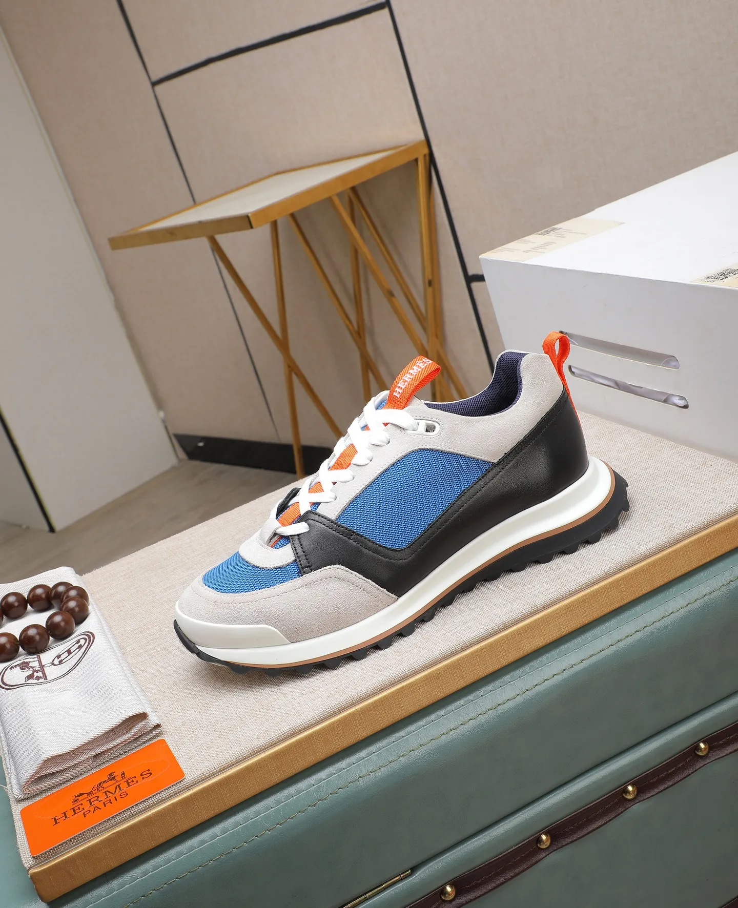Men's shoes 💰760 Hermes🐴 25ss new autumn and winter products! Classic boot shape + British color matching design, imported calfskin, classic and durable! The original inverted mold last, the ultimate 1:1 shape, and the imported high-end cowhide presents a refined texture! Open the mold to customize the A-grade high-density private mold outsole with luxurious packaging! - Unique quality, 39-44 (38 45 46 customized)